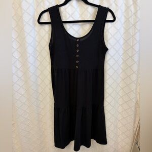 Black Sleeveless Dress